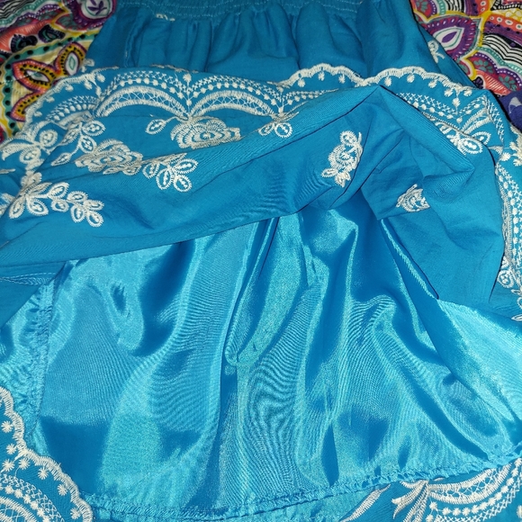 She’s Cool~ Bright Blue White Embroidered Boho Midi Sundress NWOT (Juniors L) - Picture 6 of 14